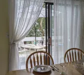 Bright and clean 3 bedroom, walk to beach. South Yarmouth Hotels in Yarmouth