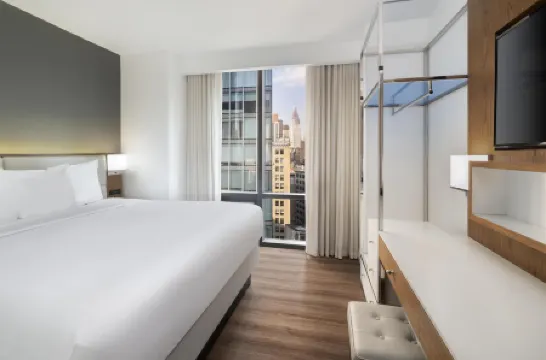 Best Western Premier Empire State Hotel
