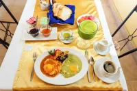 Hotel Maya Tulipanes Palenque - breakfast