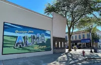 Beautiful Downtown 3bd apartment close to all the good stuff! Hôtels à : Comte de Gratiot