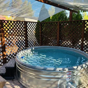 Wagon Wheel Ranch Close to Dvnp with Hot Tub and Cowboy Pool