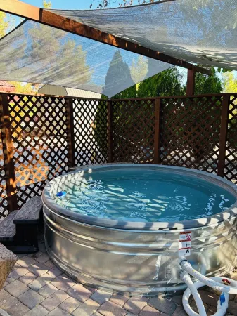 Wagon Wheel Ranch Close to Dvnp with Hot Tub and Cowboy Pool