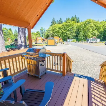 Rainforest Tiny Home Retreat: Enchanted