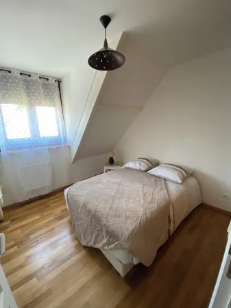 Accommodation La Chaumière de Rambouillet 1-6 pers Отели рядом с достопримечательностью «Parc de l'abbaye des Vaux de Cernay»