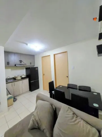 Cozy and Quite Place - Free Wifi Internet - Heart of Ortigas