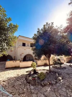 1 Bedroom Condo in San Pietro In Bevagna Hotels in San Pietro in Bevagna