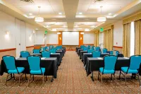 Hampton Inn & Suites Riverside/Corona East Hotels in Norco