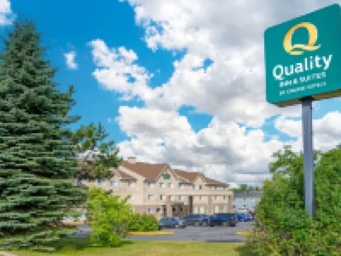Quality Inn & Suites Hotels in Gloucester County