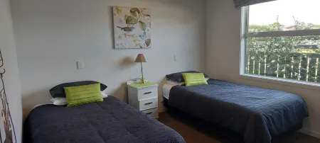 Kotuku - a quiet retreat in lovely Mapua Отели в г. Мапуа