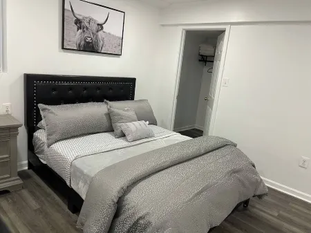 DC Suburb | HUGE 3BR + Theater | National Harbor