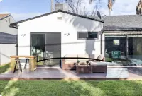 Cozy 1-bedroom house with AC, WiFi in lovely Los Angeles