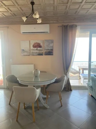 Panoramic sea view! An apartment with a breathtaking scenic of Koroni village!