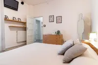 Very fresh cozy app.to just ristr. for fam. even long stay