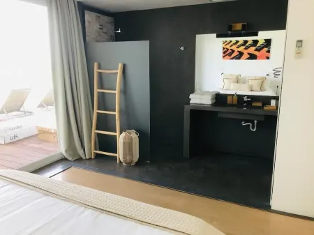 Ibiza villa sea view - Villa Yng & Yang Отели рядом с достопримечательностью «Platja Des Cavallet»