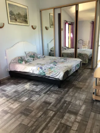 Spacious villa with private pool 10 minutes from the beaches