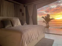 Villa Del Mar 3. 180 Ocean View, Gated Community