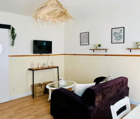 Beachside Maritime Escapade Отели рядом с Аэропорт Ле Авр - Октвиль