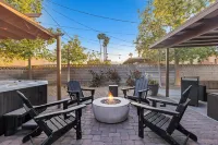 Las Vegas Oasis with Private Pool and Hot Tub 12-min from The Strip