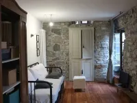 Piazzetta /Stunning Lake View - Welcome Cocktail Hotels in Moltrasio