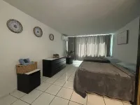 Charming 1-bedroom apartment in San Juan with AC, WiFi. Steps from the beach