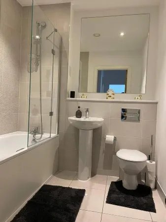 Modern, cosy, clean waterside Apartment to feel at home.