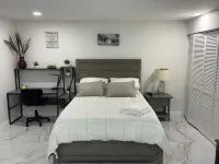 Pasadena Lakes Retreat 2 beds studio in charming Pembroke Pines
