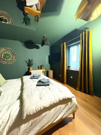 "La Cachette Sauvage" in the heart of Villefranche