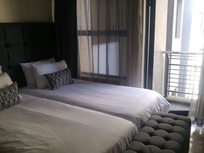 Modern 2 bed Apartment in Umhlanga