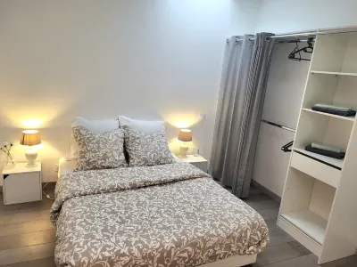 Superbe Appartement Avec Parking Sécurisé à 20 Minutes de Paris Hotels near Musée du Dr Cathelin