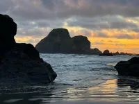 Beautiful Ocean View Apartment by Moonstone Beach