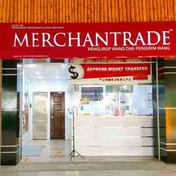 Legoland 3 mins drive@ Heart warming Families friendly Suit with Pool View 1-8px Hotel Exterior