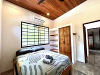 3 Bdr Luxe Villa with Private Pool, 20 Min from beach By Foot