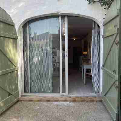 Studio 500 meters from the sea Others