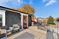 Historic 2 Bed/2 Bath Downtown Loft w/Park View & Spa Access Hotels in Chestertown