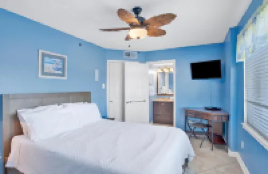 Tradewinds 708 by Vacation Homes Collection - Bungalows