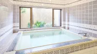 Tatsumi Ryokan فنادق في كانزاكي
