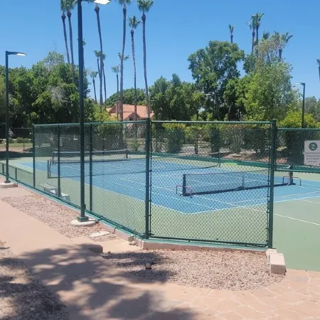 Amazing 2-bedroom Condo in Val Vista Lakes area in Gilbert Az! Pet Friendly!