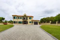 VILLA BELLE Hotels in Marian