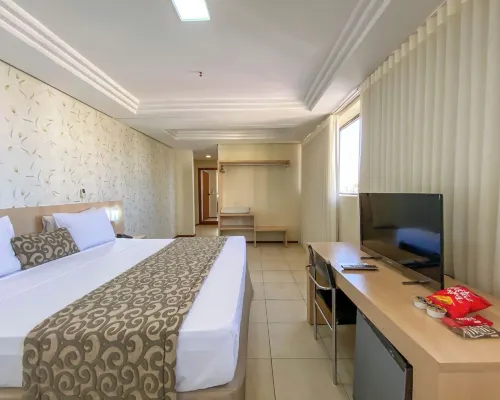 Crystal Plaza Hotel Hotels near Civic Square