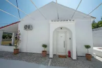 Studio Gaia Hotels in Agios Stefanos