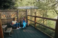 Picture Perfect Lodge at Kingfisher Lakes | Stunning Lake Views & Fab Hot Tub | Hotels in Driffield