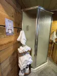 Charming 1-bedroom cabin in welcoming Houston with WiFi