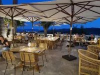 Studio Bormes-les-Mimosas Hôtels à : Bormes-les-Mimosas