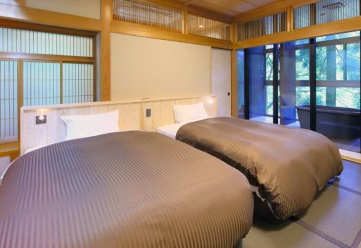 후루유 온천 사가 후가 강변 전경