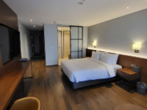 The Marevo Hoteles en Suwon