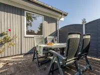 "Davida" - 400m from the Sea