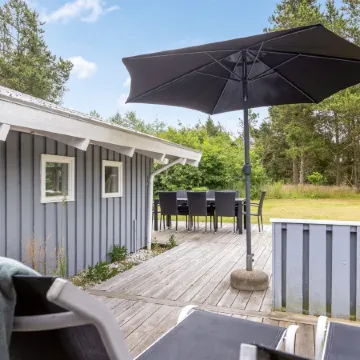 "Tabithe" - 500m from the sea