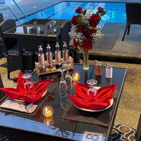 Parrot Resort Moalboal