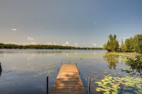 Lakefront Townsend Cabin w/ Fire Pit, Private Dock - Wifi