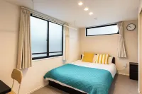 โรงแรม วายเอ็ม-ซูกาโม